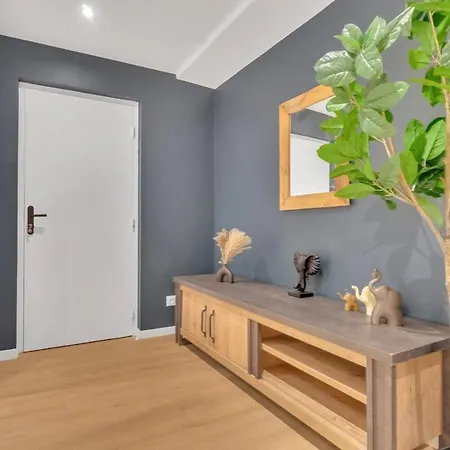 Apartment Le Quatre Sansculs - Proche Gare